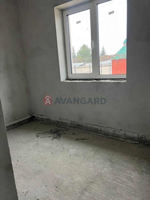 Продаж сучасних 2-ох будинків у с. Суховоля