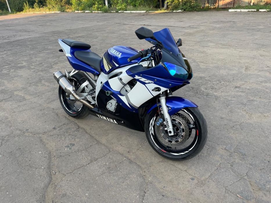 Продам мотоцикл Yamaha R6 с документами!