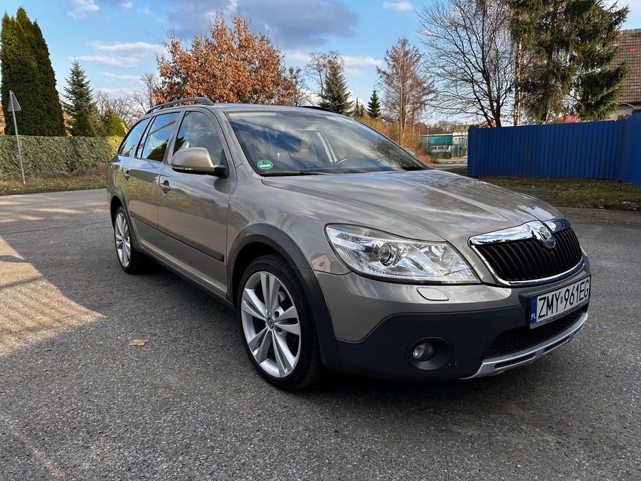 Skoda Octavia Skoda Octavia Scout 2.0 TDI DSG 4x4 Szyberdach