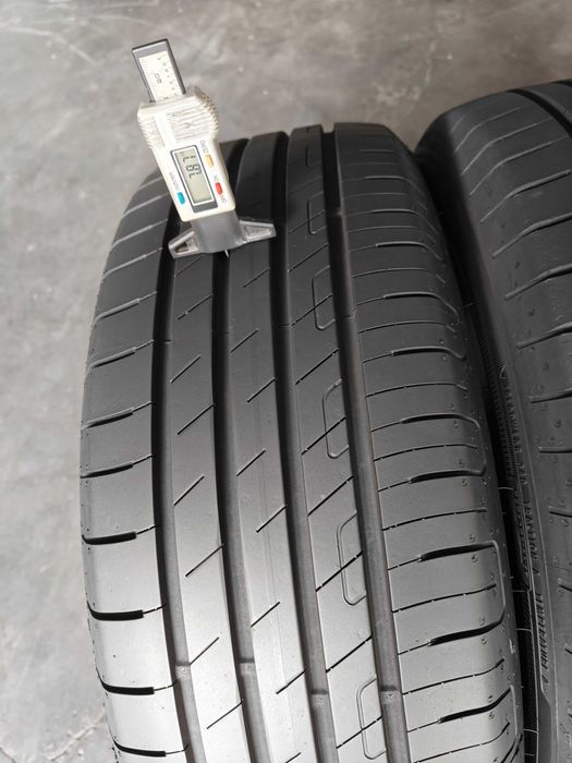 Goodyear R18 215/55 95Н EfficientGrip Performance літні шини дуже якісні тихі з добрим накатом