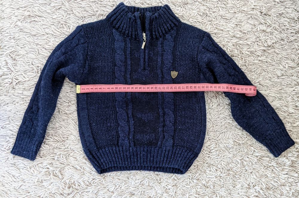 Светри шерстяні на 4-5 рочки