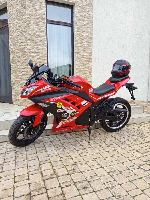 Электромотоцикл Ninja Электробайк 2950W шлем ПОДАРОК чорний 55 a Li-on