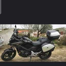 Vendo/ troco Honda NCX 750 de 2019