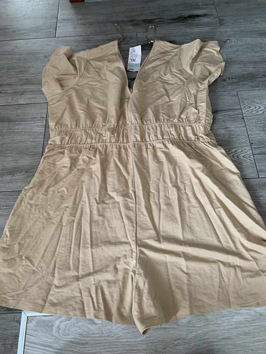 Beżowy kombinezon nowy primark xl