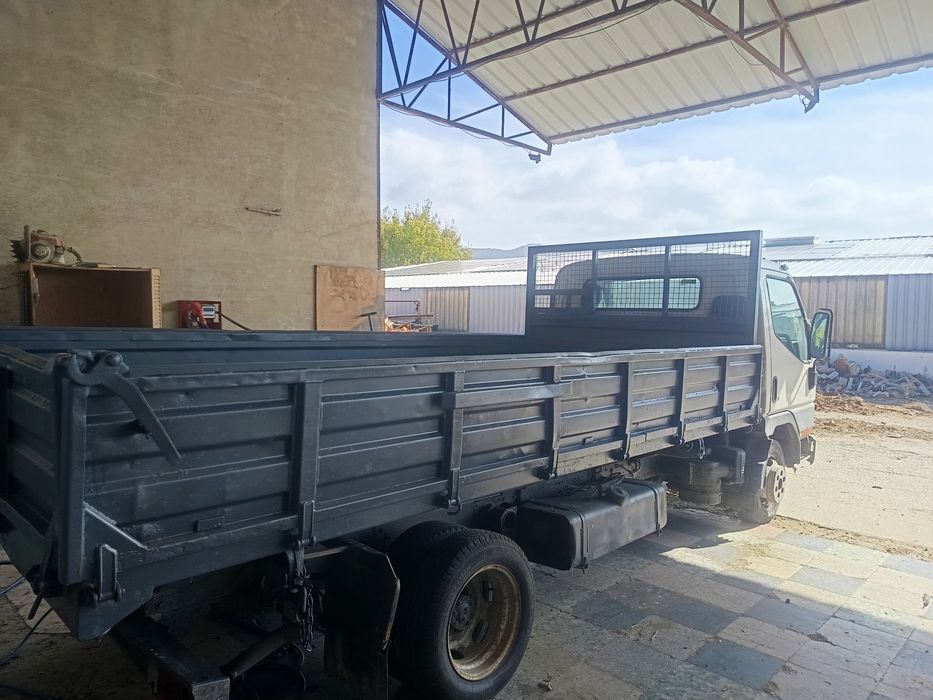Mitsubishi Canter basculante