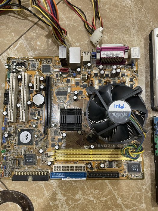 Продам комплектующие к компьютеру