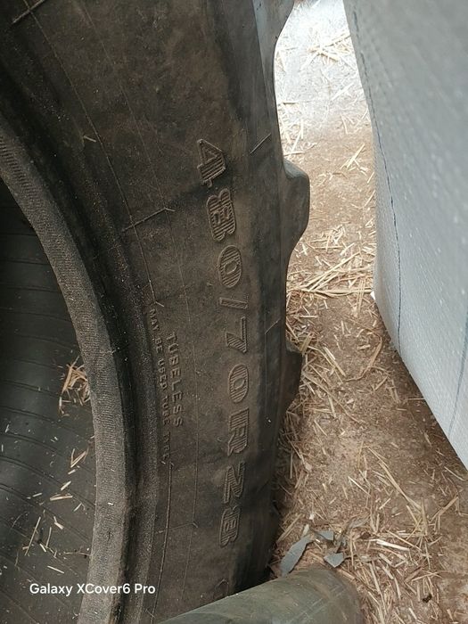 Pneus trator 580/70R28 e 480/70R28