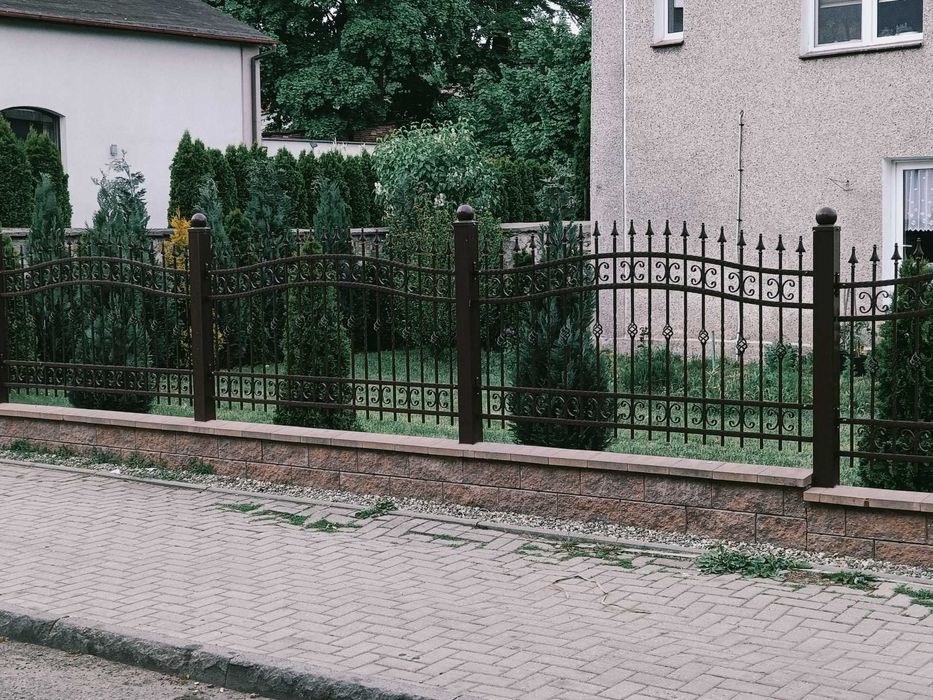 Bramy, Furtki, Napędy, Przęsła, Bramy przesuwne, Montaż, Cynkowanie