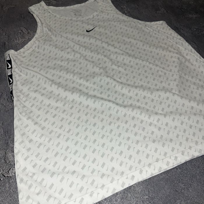 Чоловіча майка великого 2XL розміру Nike з лампасами