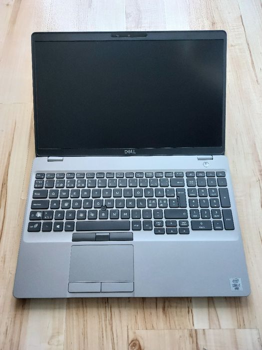 Dell latitude 5511  i7-10850H/16GB/512SSD/FHD/Nvidia MX 250/Win 11/
