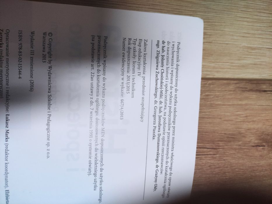 Książka do hisu rządzacy I rządzeni