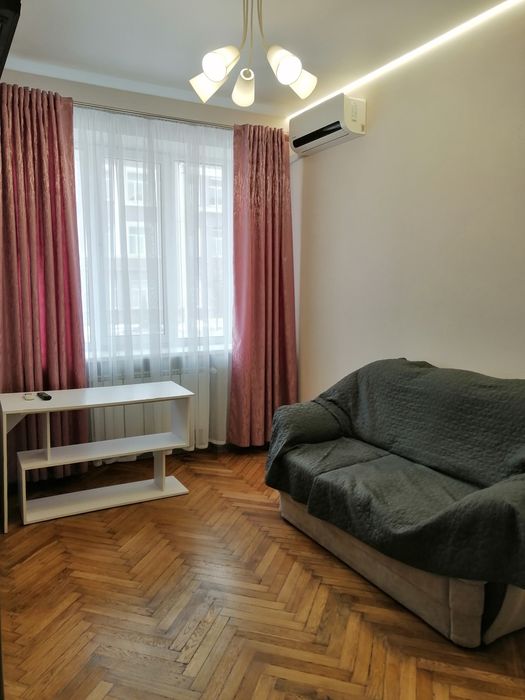 Сдам 2 к.кв.Центр. Рядом Госпром