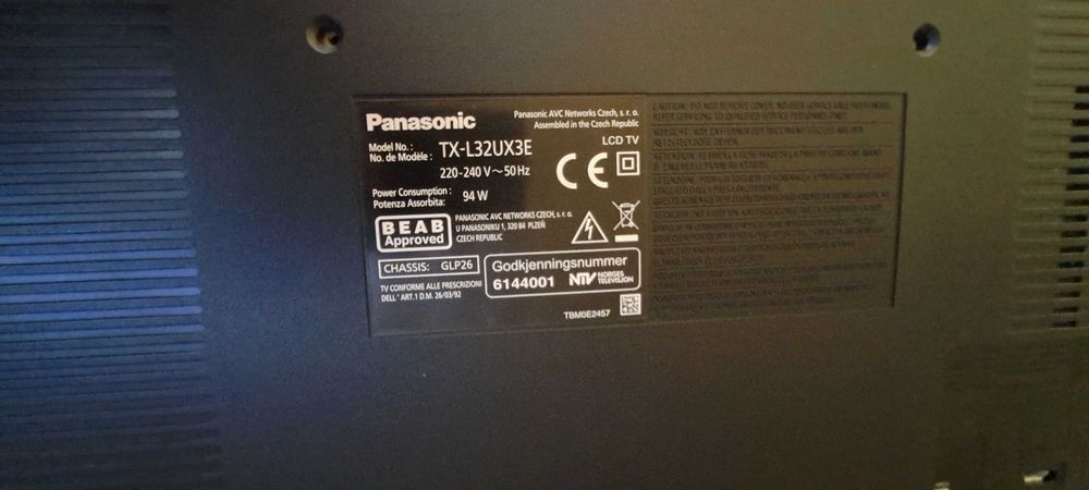 Telewizor Panasonic 32" TX-L32UX3E - oryginalny pilot