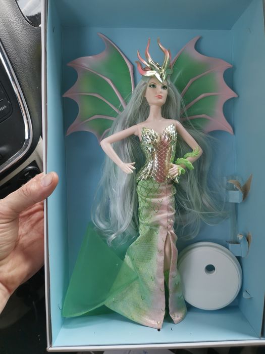 Lalka Barbie Kolekcjonerska LIMITOWANA - Mythical Muse GHT44 NOWA