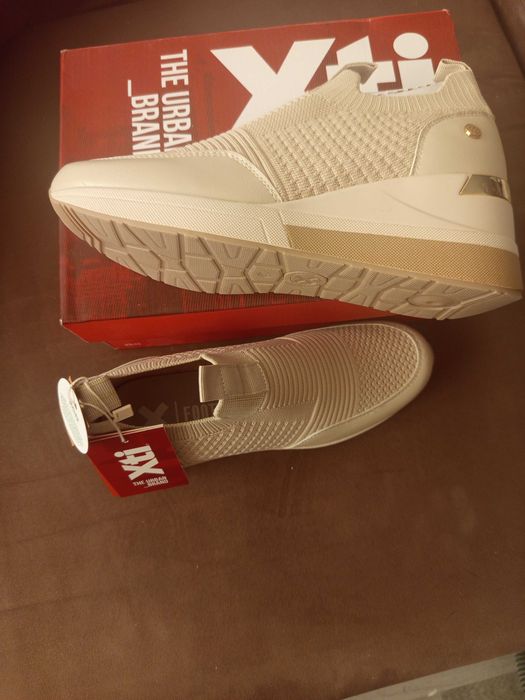 sprzedam buty nowe