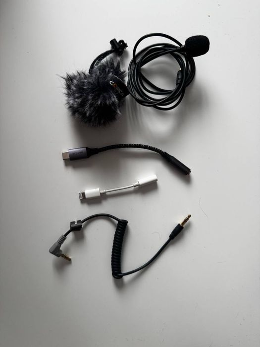 Комплект бездротових мікрофонів Comica CVM-WS50B