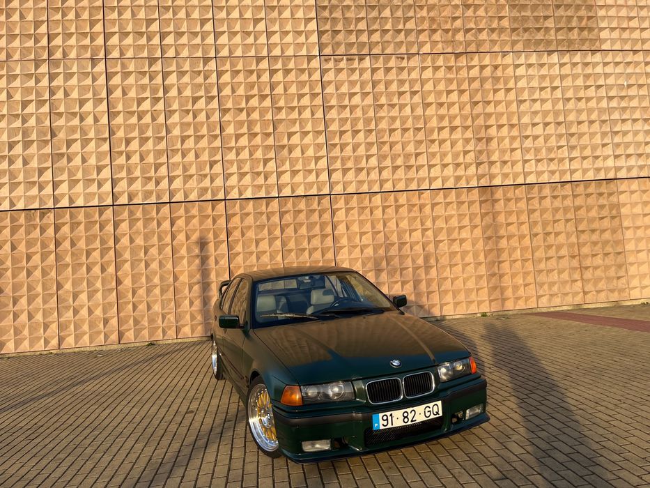Bmw 318IS  sedan — photo 4