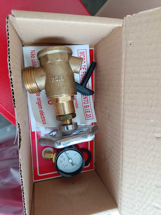 Caixa Carretel Incêndio Completa - NOVA