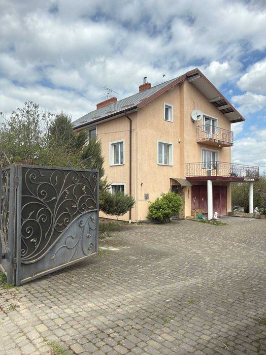 Продаж будинку с. Бартатів