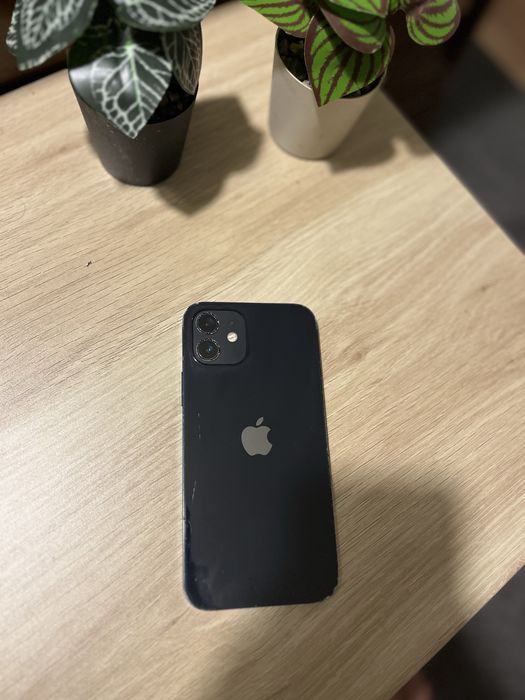 Iphone 12 preto