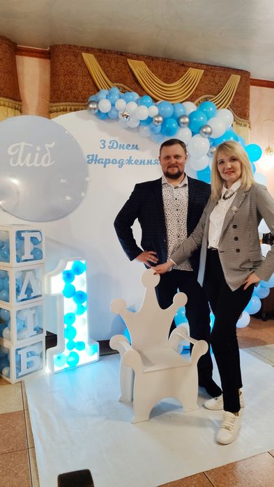 Тамада ведуча + діджей. Жива музика. Свято під ключ.