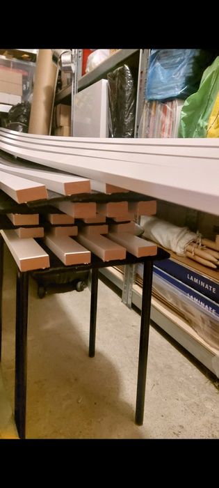 Sprzedam lamele białe na filcu