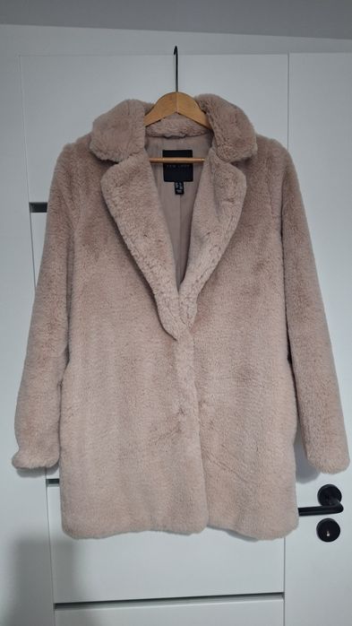 Zimowy płaszcz damski futerko Nee Look 36