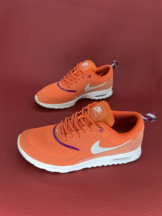 Кросівки жіночі 36,5р.  Nike Air Max Thea.