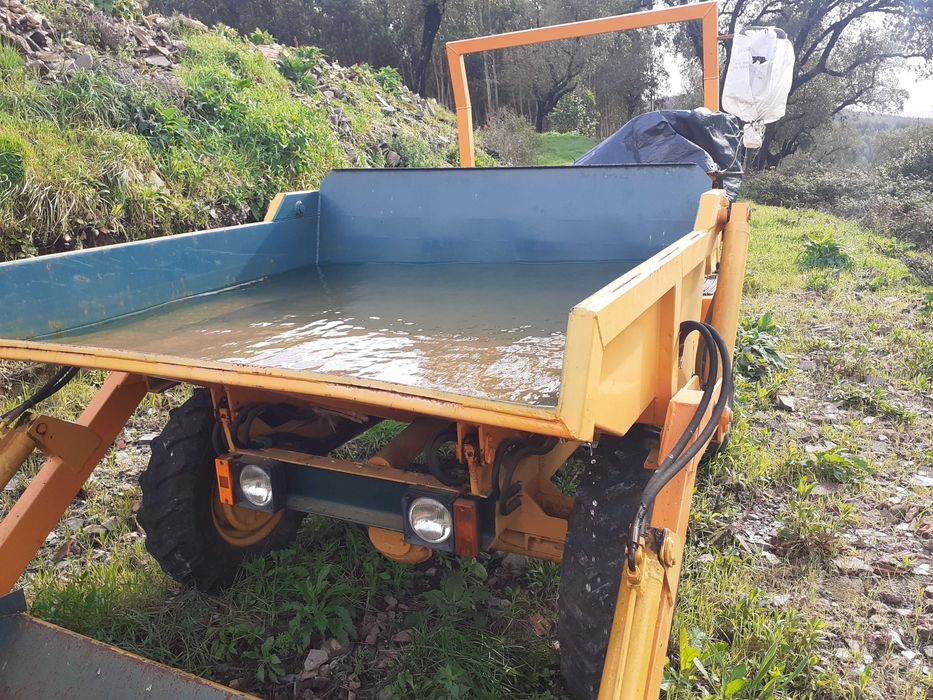 Dumper autocarregante 4X4