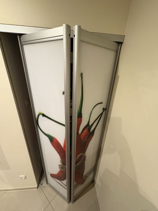 Drzwi łamane Ram plus kuchnia/spiżarka