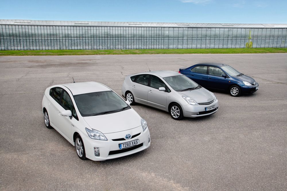 Auto hybrydowe kontra elektryczne – podobieństwa i różnice