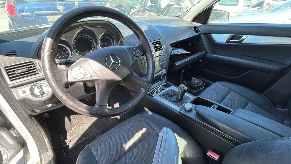 Mercedes W204  ano 2010 para Peças