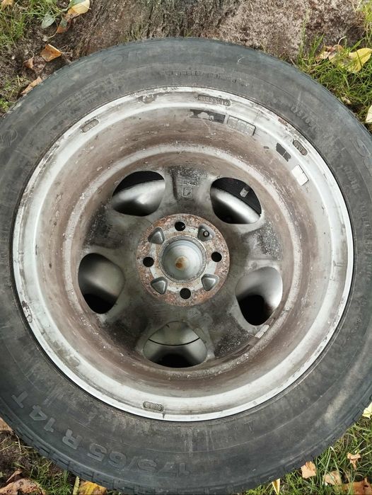 Felgi aluminiowe OZ 14 4x100