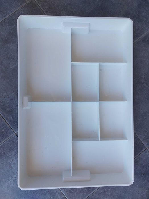 Divisória IKEA KUGGIS para secretária