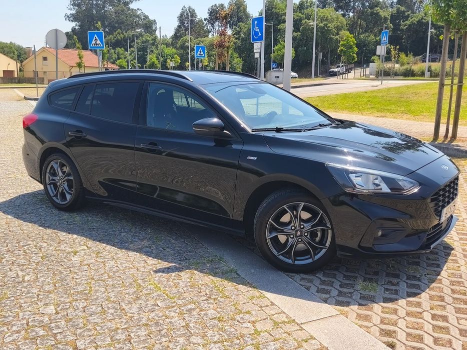 Ford Focus SW 1.5 TDCi EcoBlue ST-Line