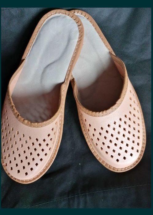 Damskie pantofle 36 skórzane kapcie góralskie