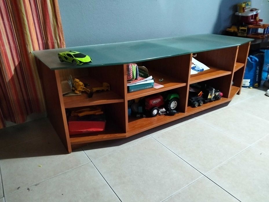 Móvel de televisão