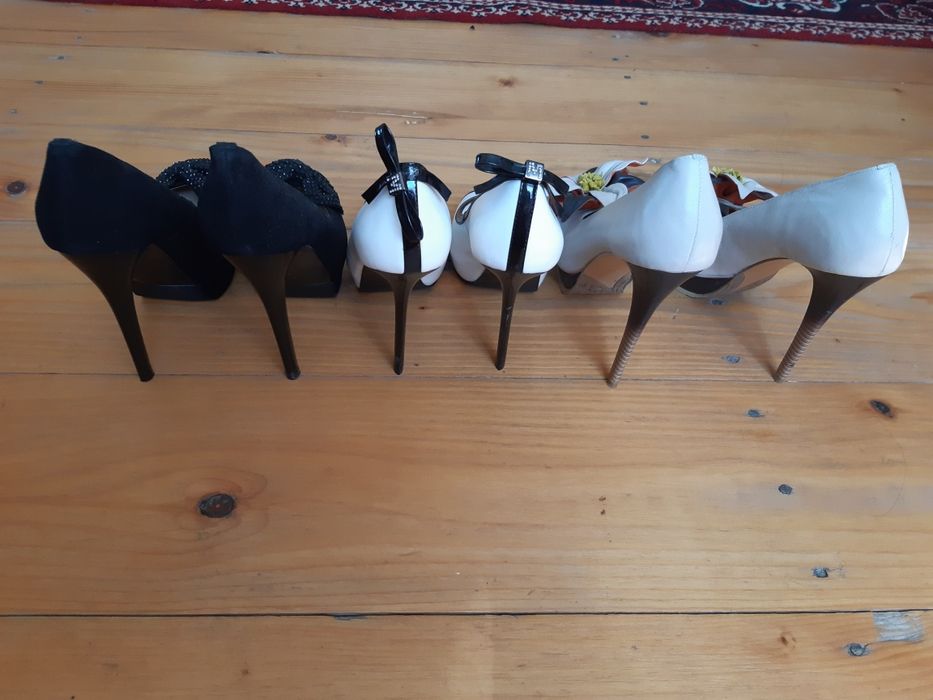 Босоножки, туфли 38 размер