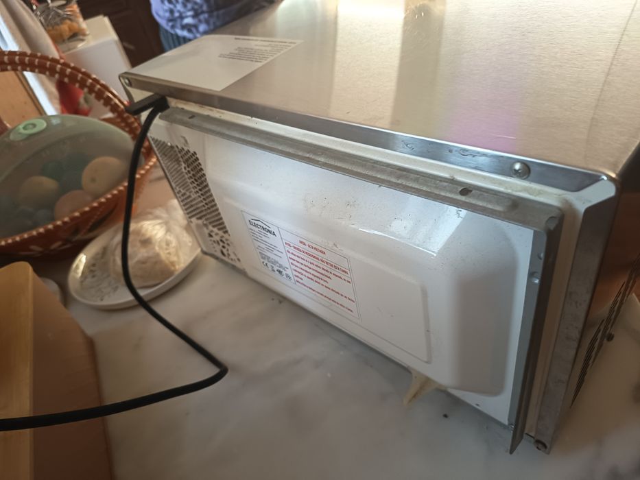 Microondas Electronia