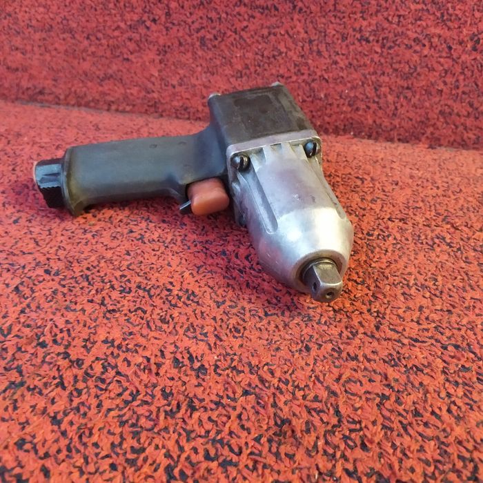 Пневмо гайковерт