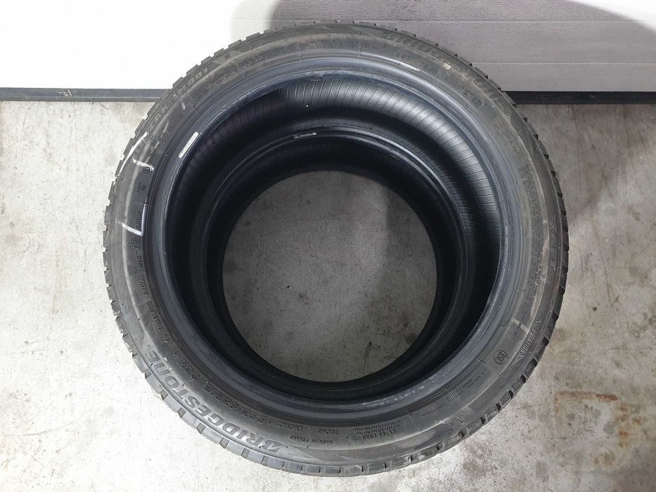 2szt. 225/45/18 95H Bridgestone Blizzak LM001 RFT 4,5mm 2020r [ 13365 ]