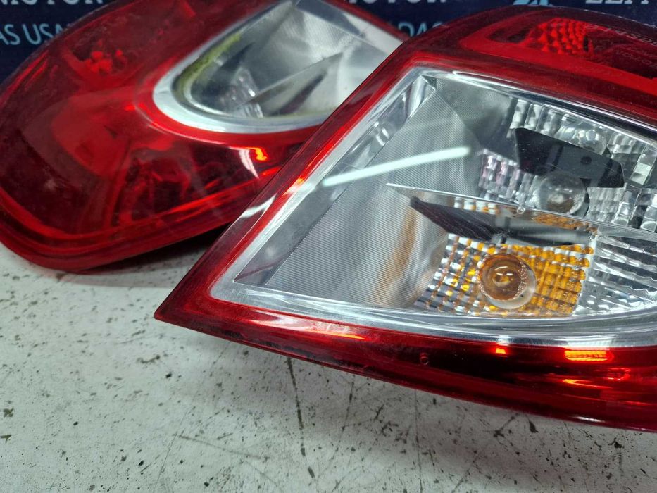 Farolins usados RENAULT CLIO 3 carro esquerdo direito