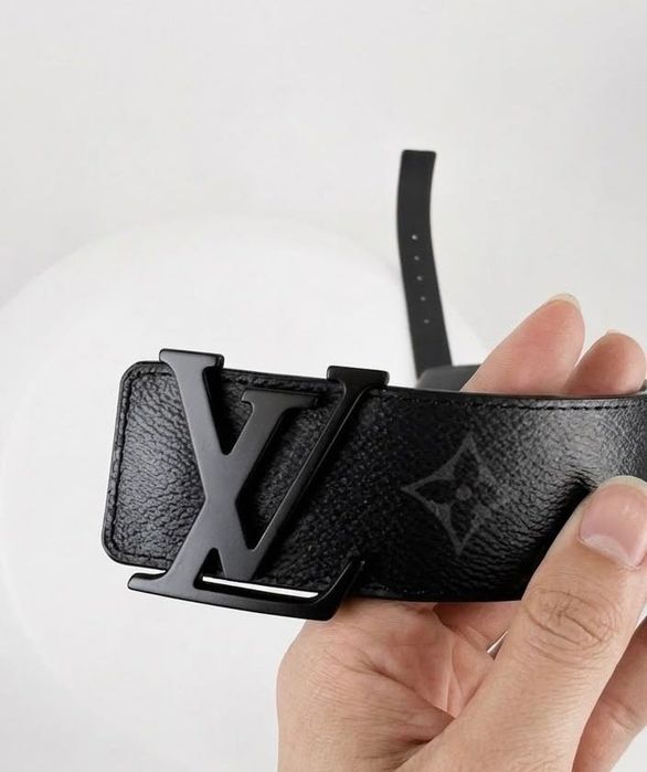 Louis Vuitton belt
