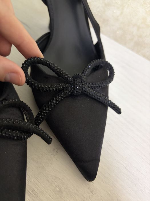 Жіночі туфлі z a r a 39/38