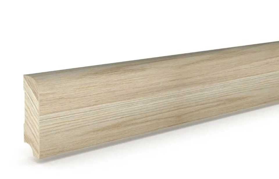 Listwa przypodłogowa dębowa CP60