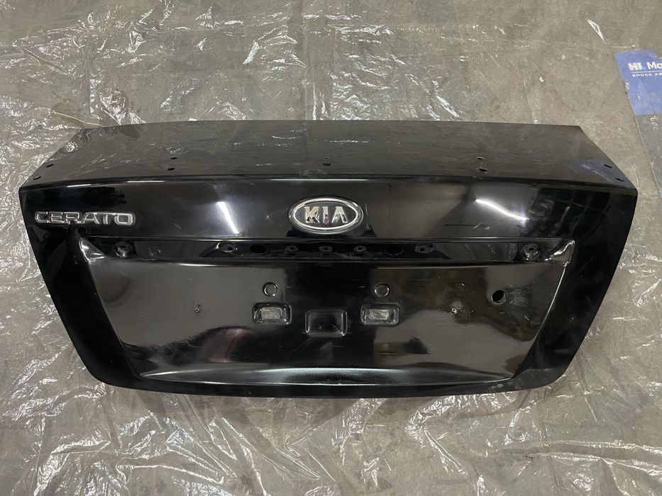 Кришка багажника KIA Cerato EX