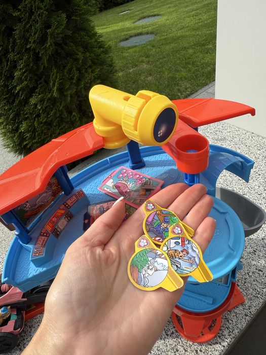 Іграшки Paw Patrol з базою