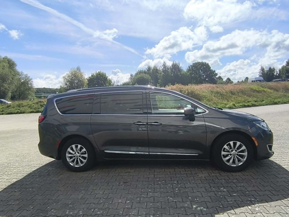 Chrysler Pacifica