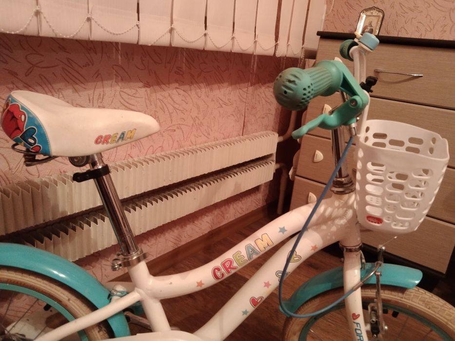 Дитячий велосипед для дівчинки Formula