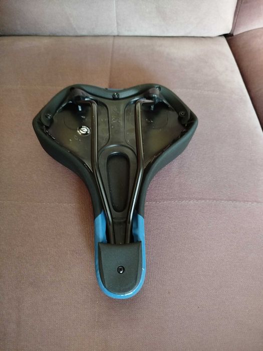 Siodełko rowerowe RAYMONT